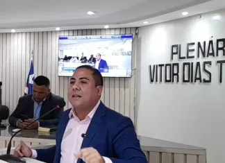 Vereador Saddam denuncia caos deixado pela gestão movelar na Prefeitura de Coroatá em sessão extraordinária