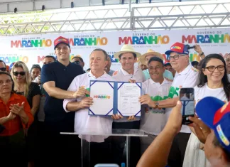 Governador Carlos Brandão entrega obras e anuncia novos investimentos em Coroatá nos 105 anos da cidade