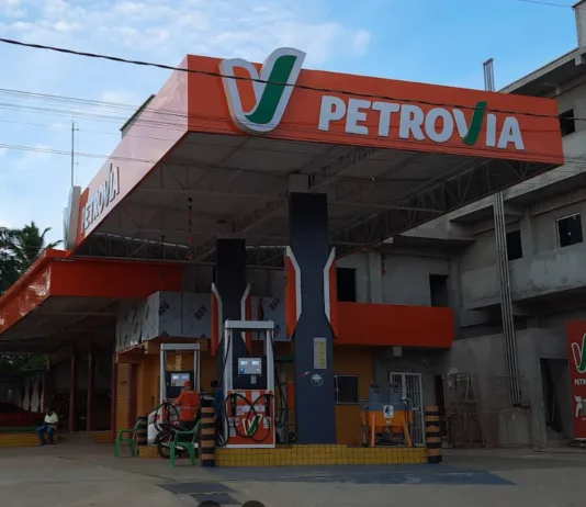 Buriticupu: Prefeitura firma 26 contratos de combustível em um único dia somando quase R$ 23 milhões