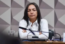 Eliziane Gama ajudou a enterrar CPMI do INSS e votou contra o relatório que apontava responsáveis por desviar dinheiro dos aposentados